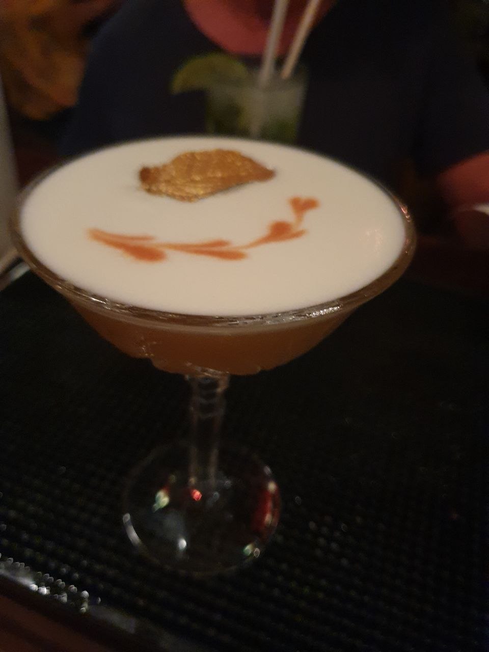 Cocktail signature mousseux La Havane Nice