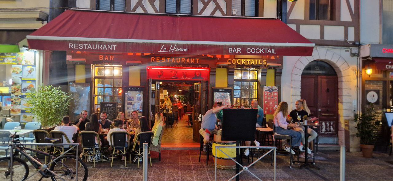 Terrasse La Havane Nice - rue de France